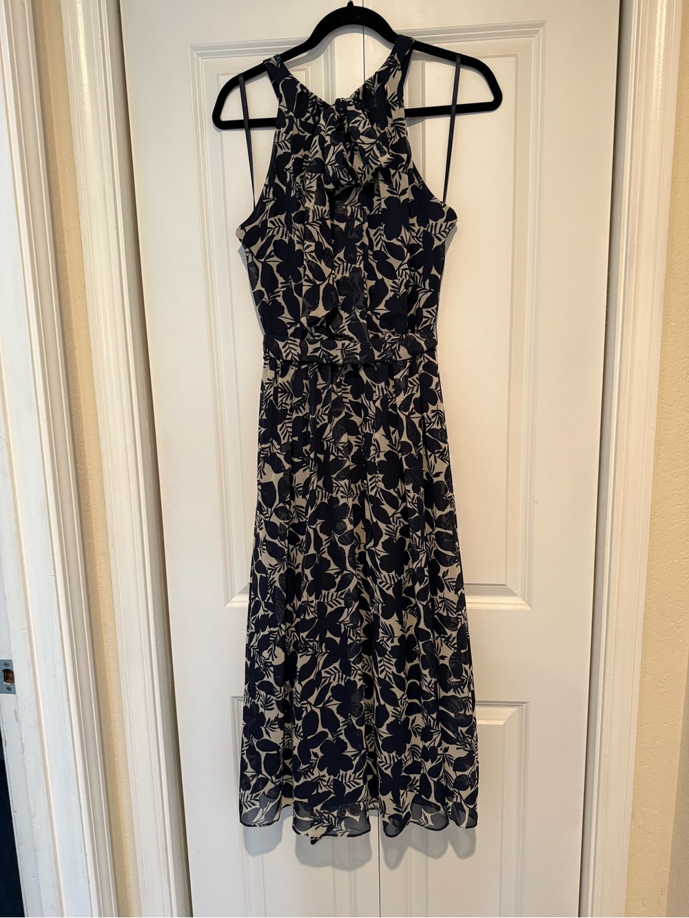 Jessica Howard Navy and Cream Floral Halter Maxi Dress